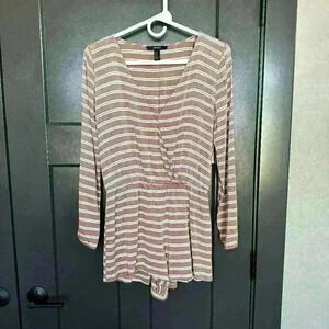 NWOT Women's Forever 21 Long sleeve Short Jumper/Romper Size Medium